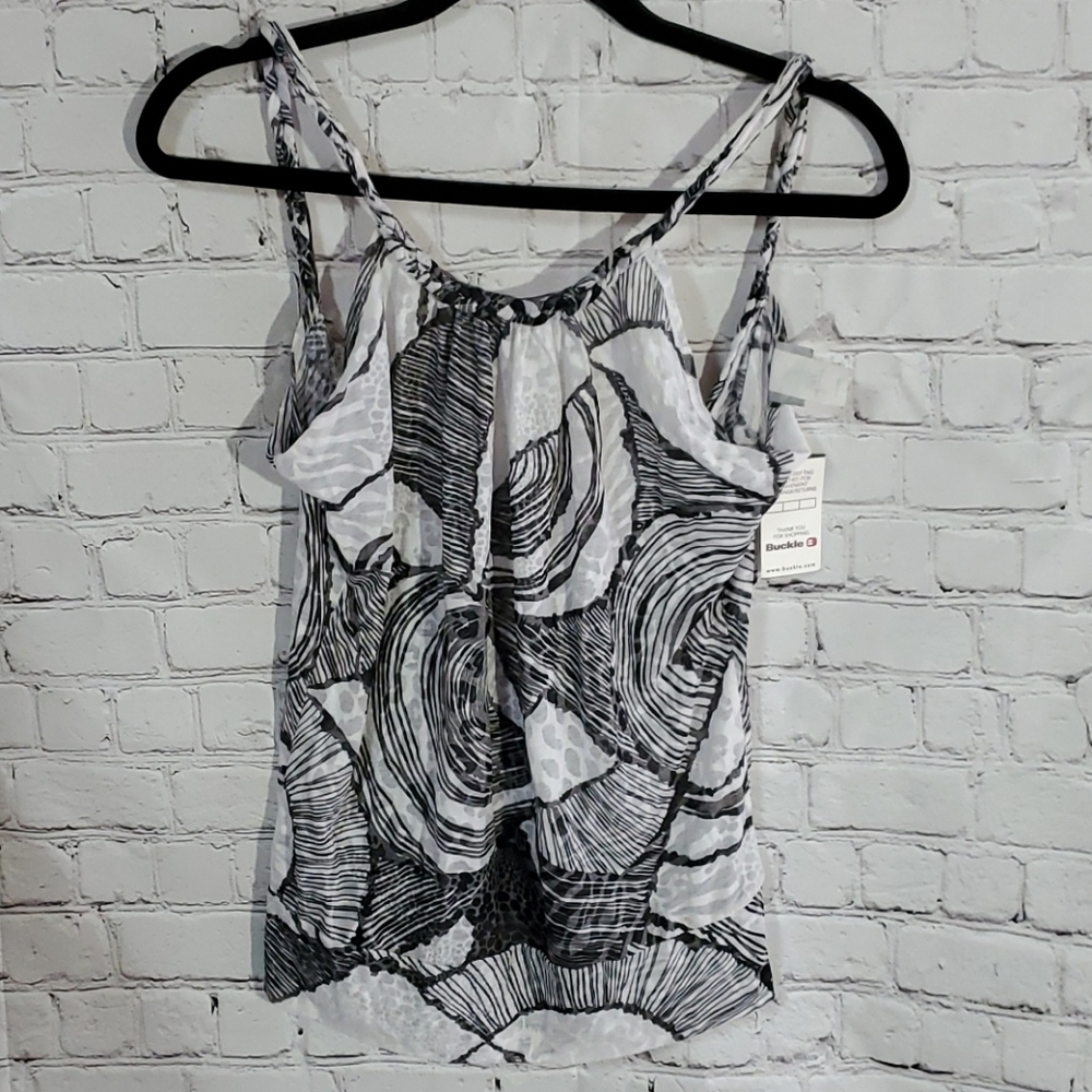 NWT BUCKLE Low Back Halter Top